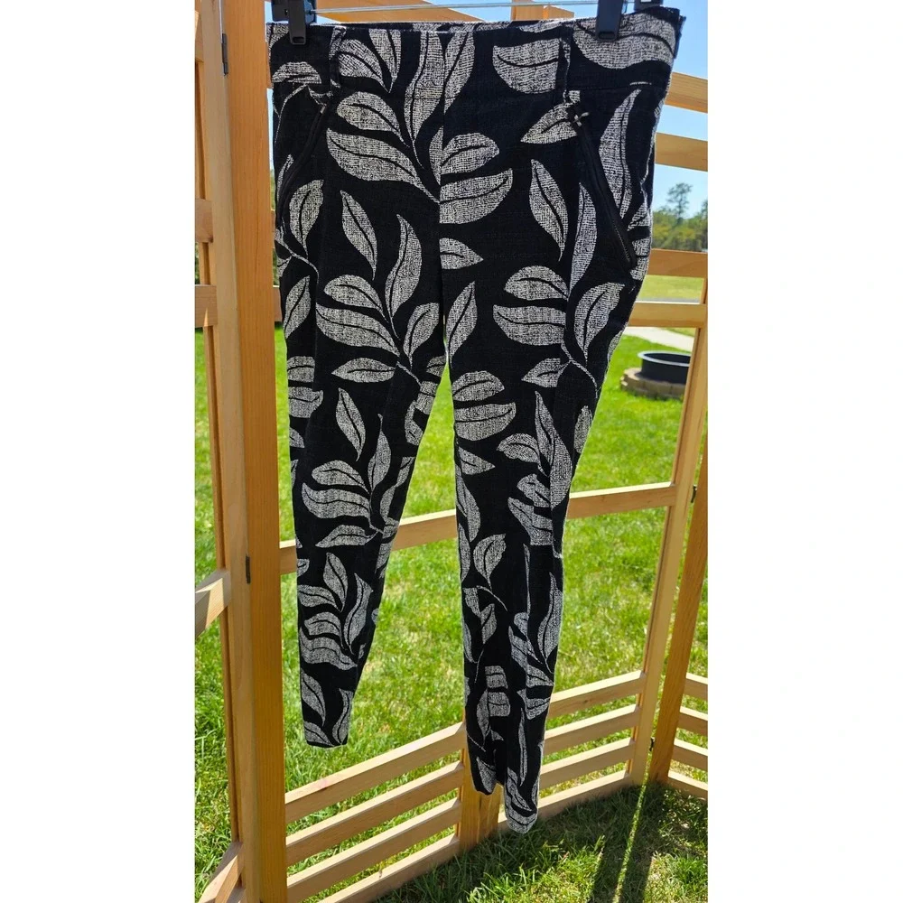 Women's sz 15 W Slim Cartonnier Anthropologie Charlie Trouser Pants Leaf Print
